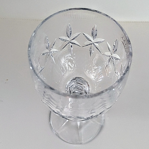 ROYAL IRISH Crystal - 6 Oz Wine Glass - Set Of 4 - Picture 6 of 8